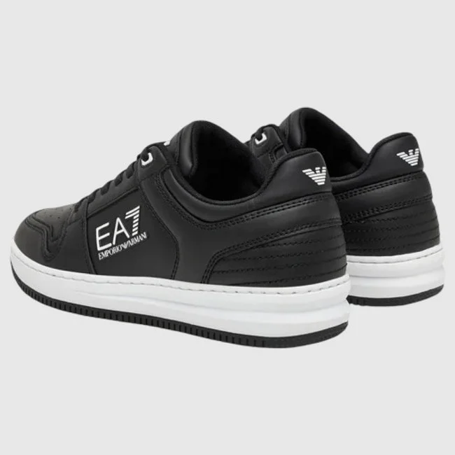 Zapatillas Armani Negras y Blancas...