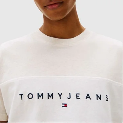 Camiseta Tommy Hilfiger... 2