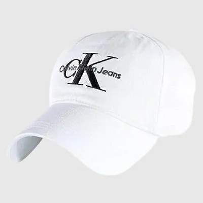 Gorra Calvin Klein Blanca...