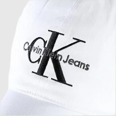 Gorra Calvin Klein Blanca... 2