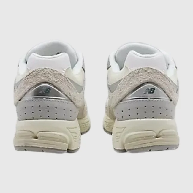 Zapatillas New Balance M2002R Grises...