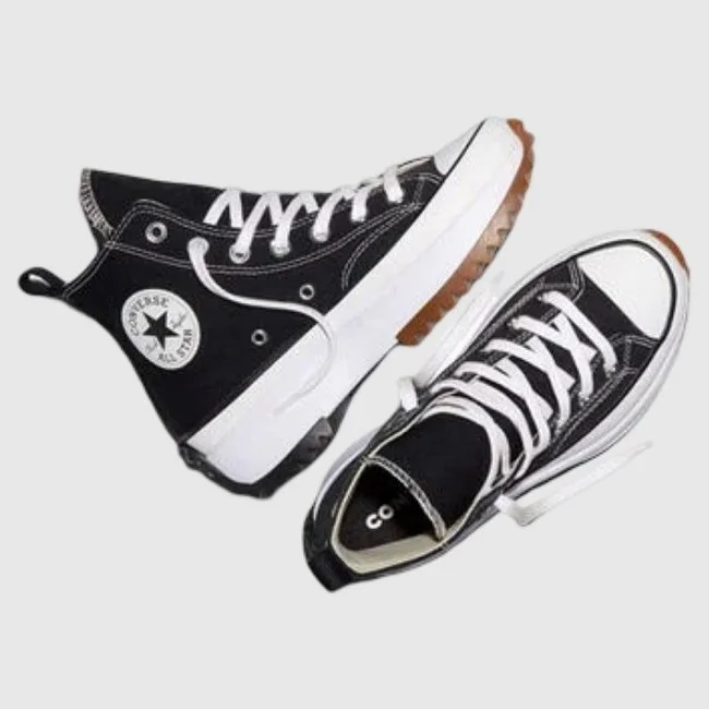Zapatillas Converse Negras y Blancas