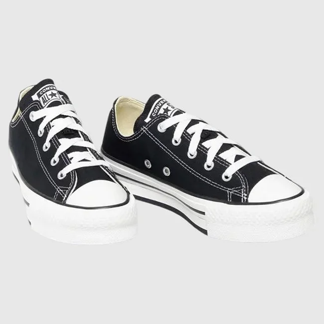Zapatillas Converse Negras y Blancas