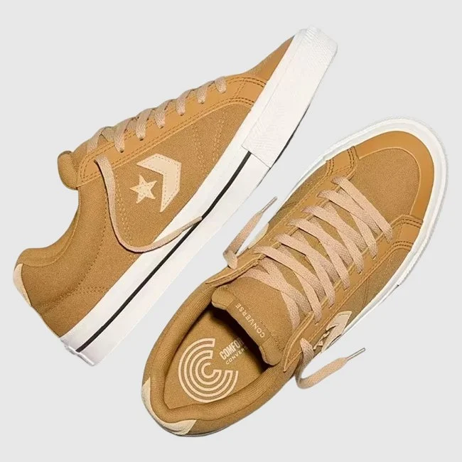 Zapatillas Converse Ocres y Blancas