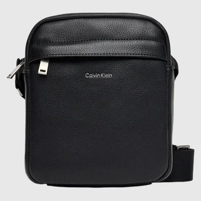 Bandolera Calvin Klein...