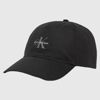 Gorra Calvin Klein Negra...