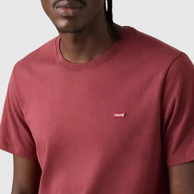 Camiseta Levi's Burdeos Hombre 2