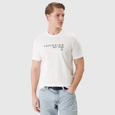 Camiseta Calvin Klein...