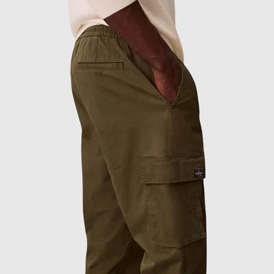 Pantalón Calvin Klein Verde... 2