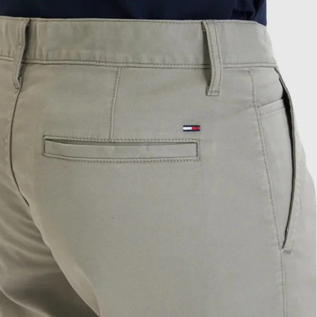 Pantalón Corto Tommy Hilfiger Kaki...