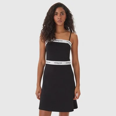 Vestido Tommy Hilfiger...