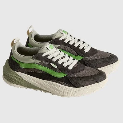 Zapatillas VANS ULTRARANGE... 2