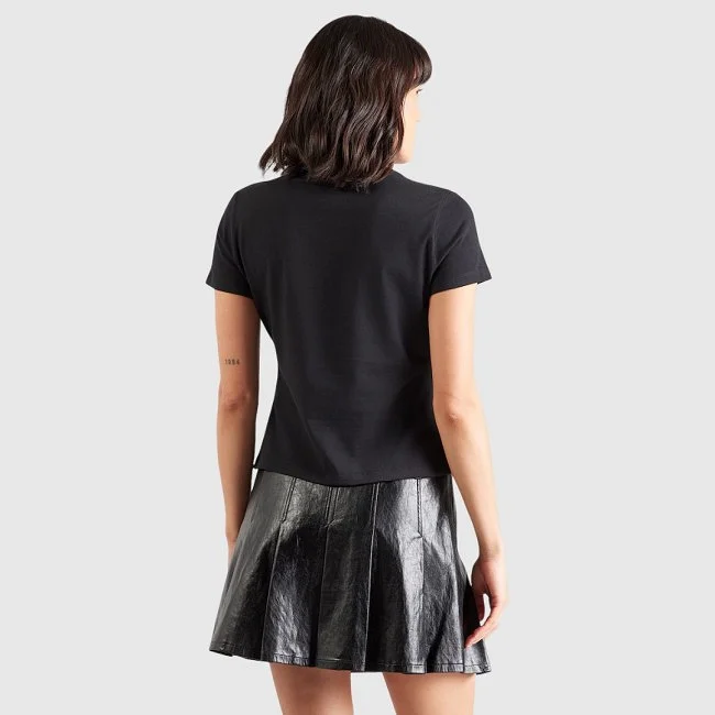 Camiseta Calvin Klein Negra Mujer