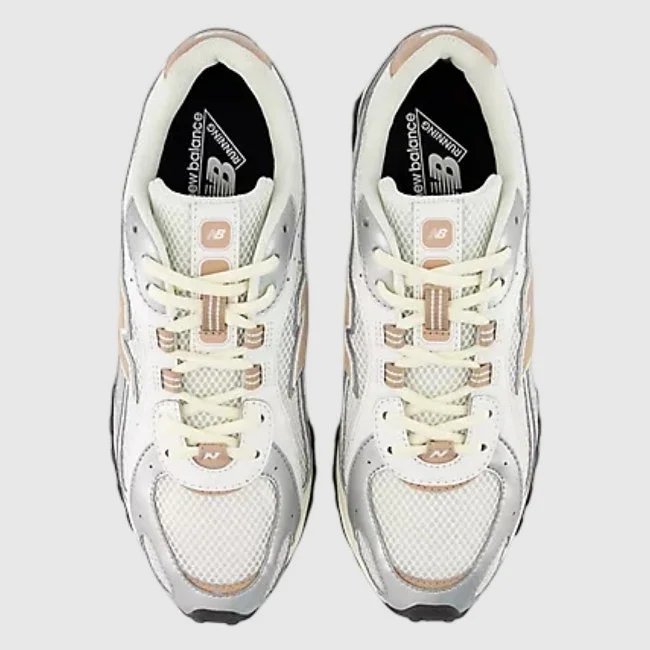 Zapatillas New Balance Plateadas