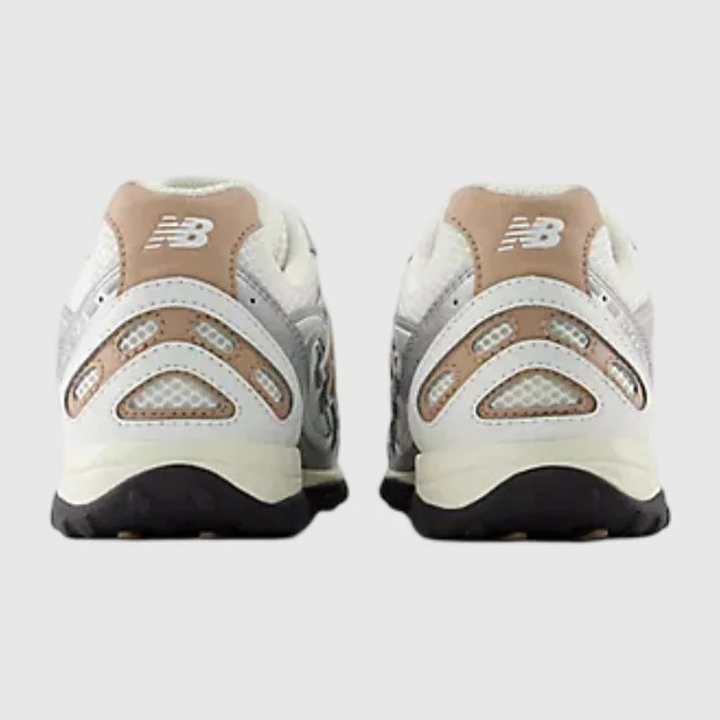 Zapatillas New Balance Plateadas