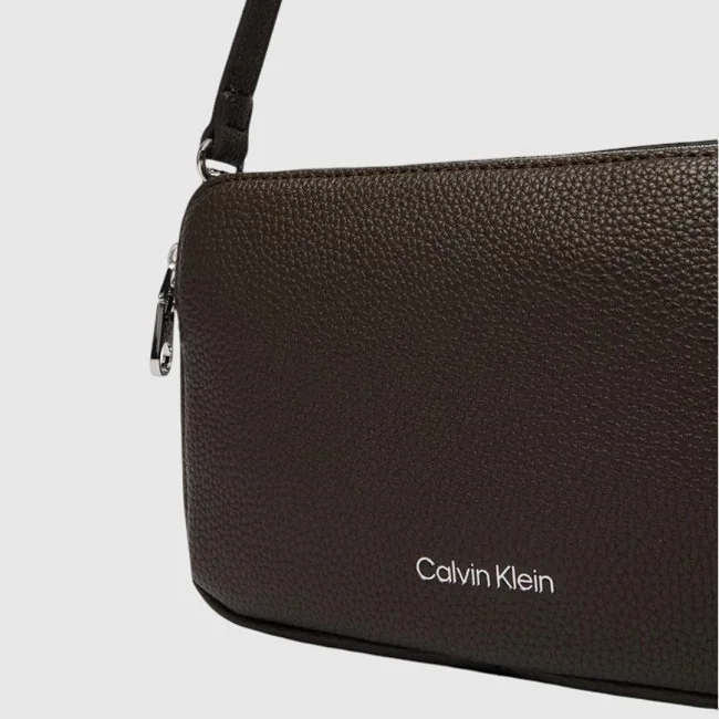 Bolso Calvin Klein Marrón Mujer