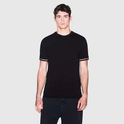 Camiseta Armani Exchange...