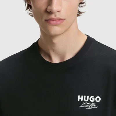 Camiseta Hugo Negra Hombre 2