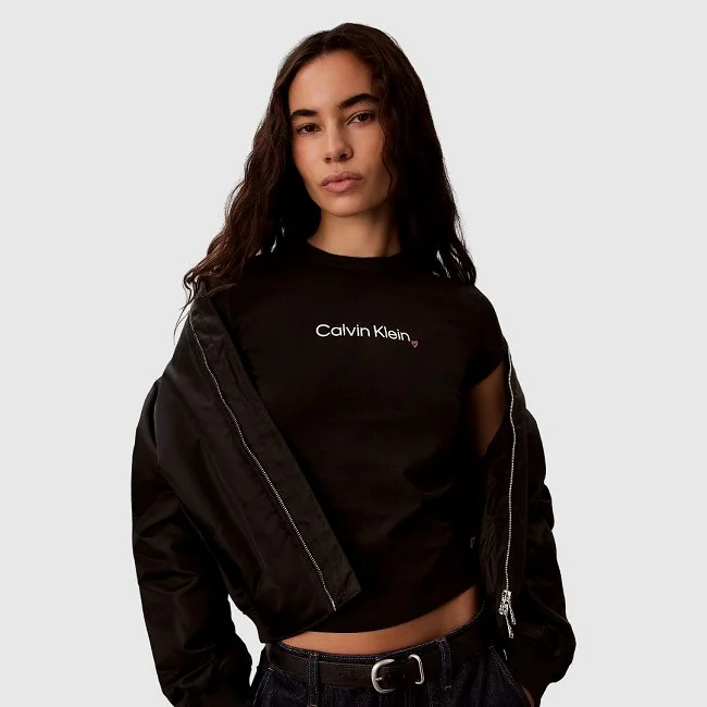 Camiseta Calvin Klein Negra Mujer