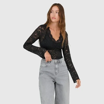 Camiseta ONLY Negra Mujer