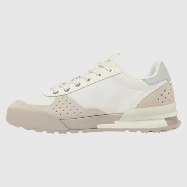 Zapatillas Lacoste Blancas y Grises...