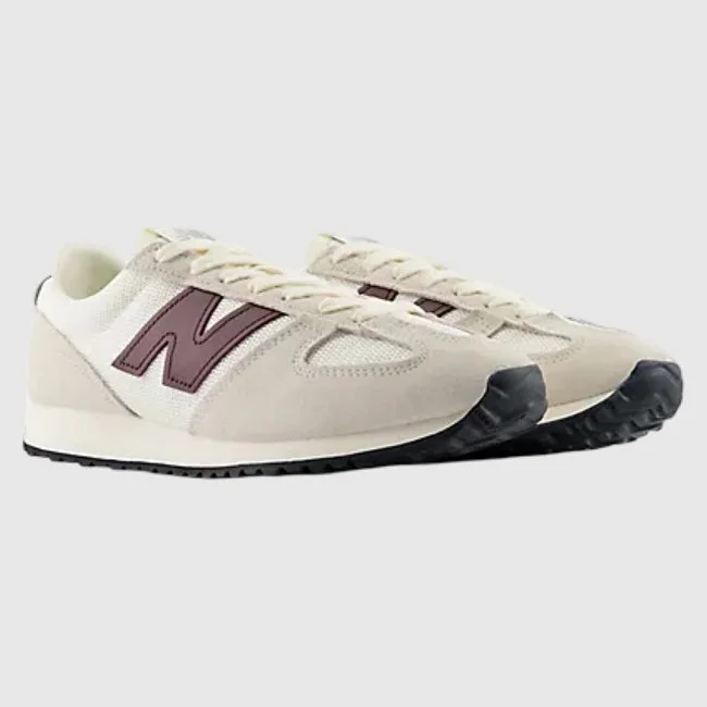 Zapatillas New Balance Beiges Hombre