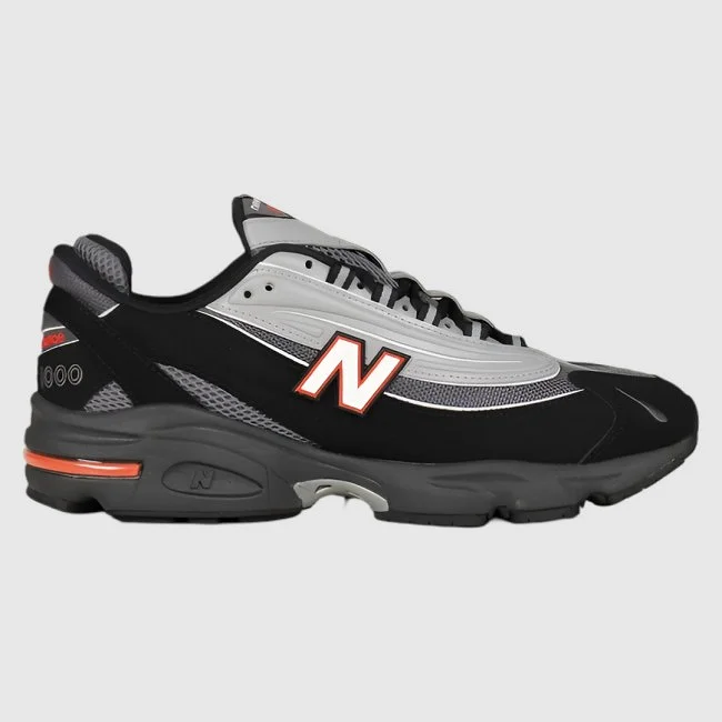 Zapatillas New Balance Negras y Grises