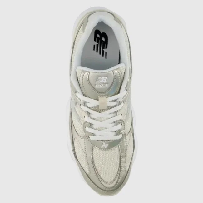 Zapatillas New Balance Beiges Mujer