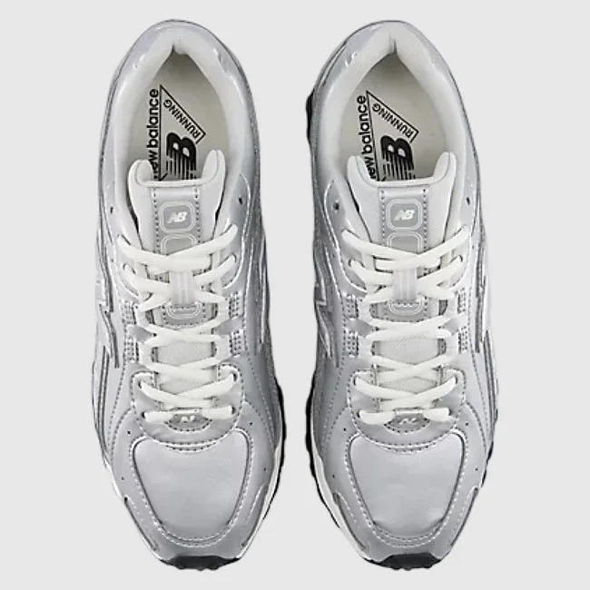 Zapatillas New Balance Plateadas