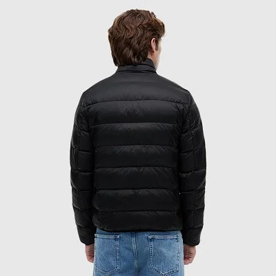 Chaqueta Tommy Hilfiger... 2