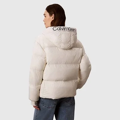 Chaqueta Calvin Klein... 2