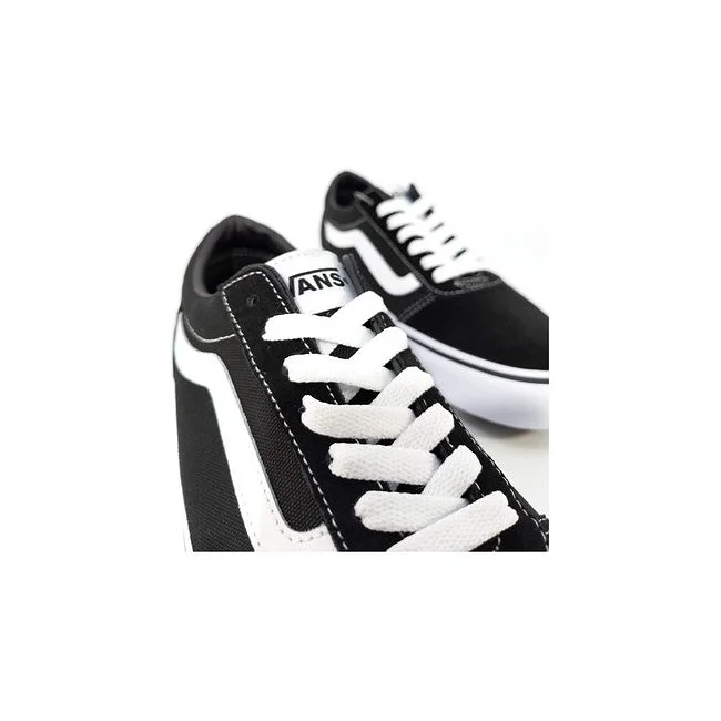 Zapatillas Vans WARD Negras y Blancas...