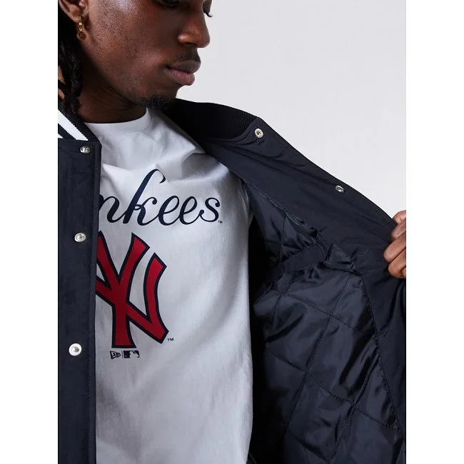 Chaqueta New Era Negra y Blanca Hombre Chaqueta New Era Negra y Blanca Hombre