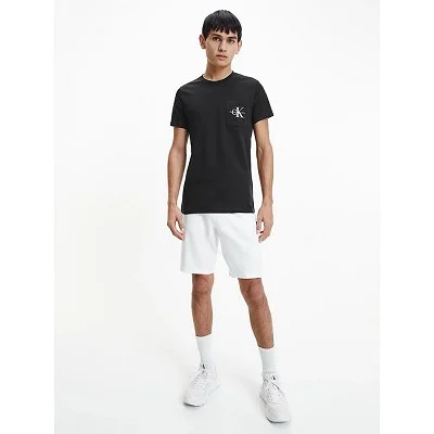 Camiseta Calvin Klein... 2