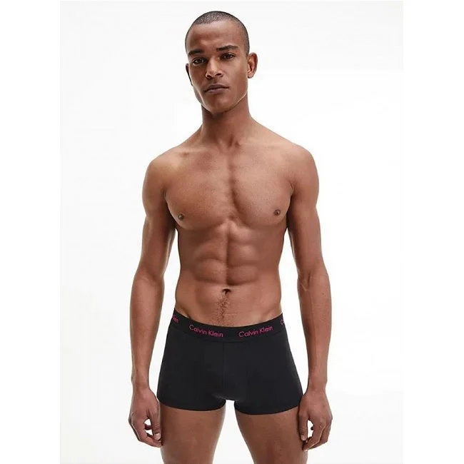 Pack de 3 Calzoncillos Calvin Klein... Pack de 3 Calzoncillos Calvin Klein...