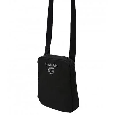 Bandolera Calvin Klein... 2