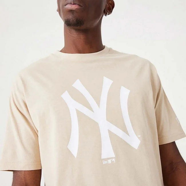 Camiseta New Era Beige Hombre