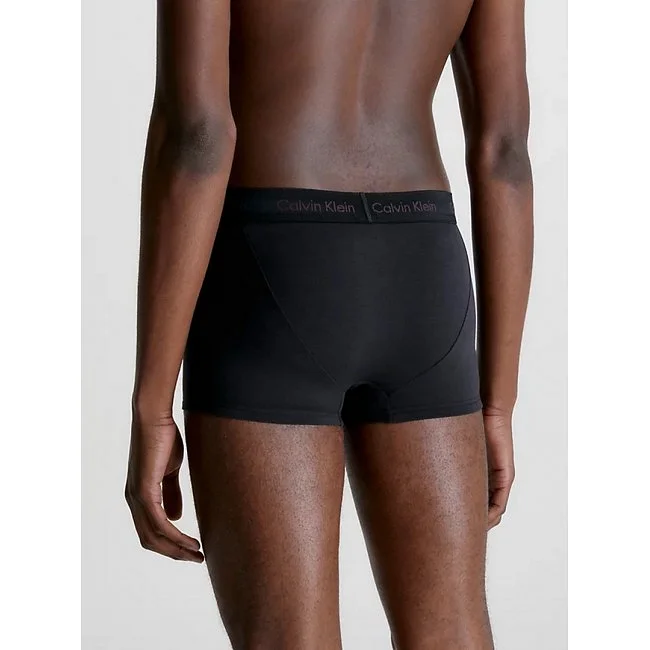 Pack de 3 Calzoncillos Calvin Klein... Pack de 3 Calzoncillos Calvin Klein...