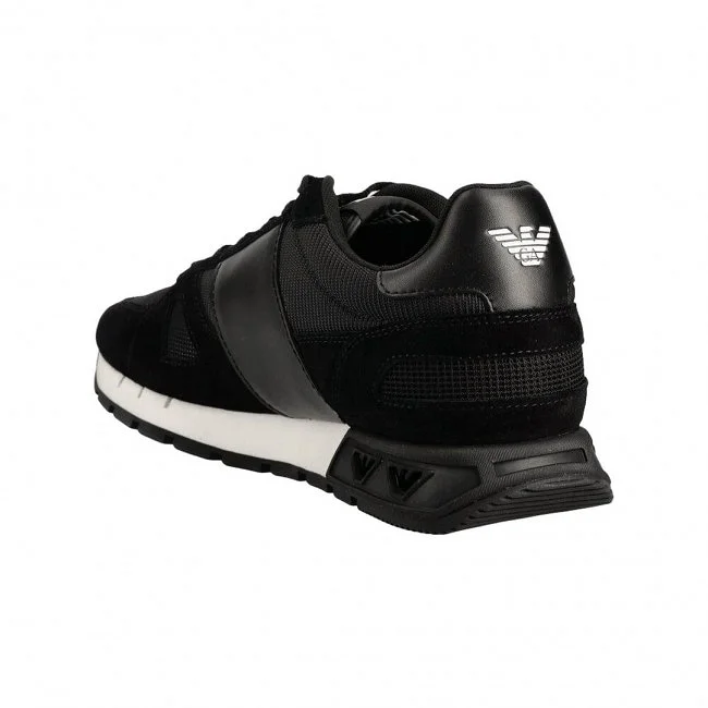 Zapatillas Armani Negras y Blancas...