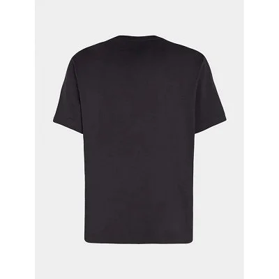Camiseta Calvin Klein... 2