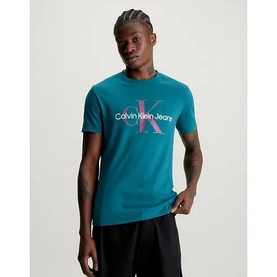Camiseta Calvin Klein...