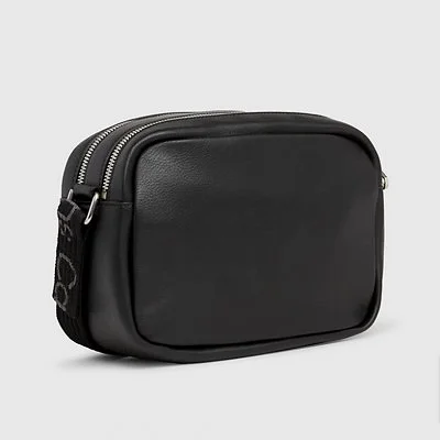 Bolso Calvin Klein Negro... 2