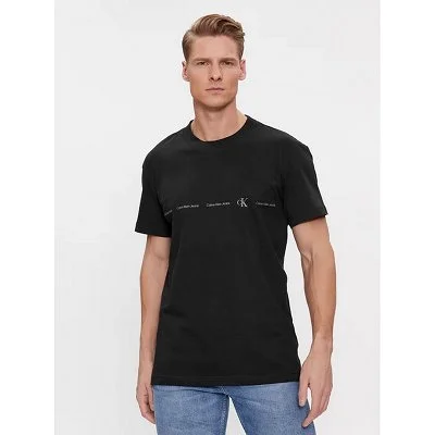 Camiseta Calvin Klein...