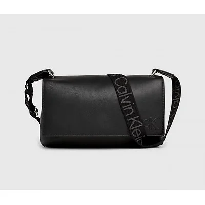 Bolso Calvin Klein Negro...
