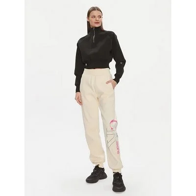 Pantalón Calvin Klein... 2