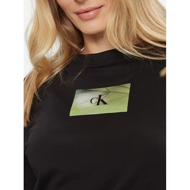 Camiseta Calvin Klein Negra Mujer