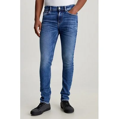 Pantalón Calvin Klein...