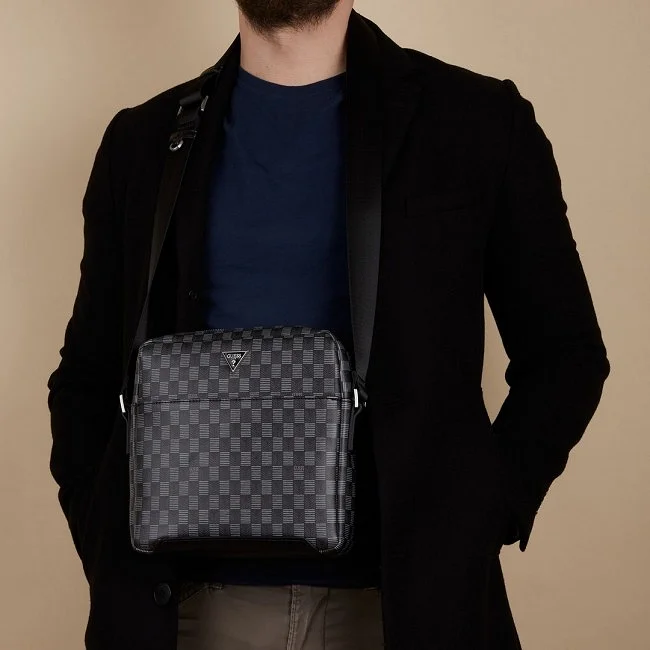 Bandolera Guess Negra y Gris Hombre