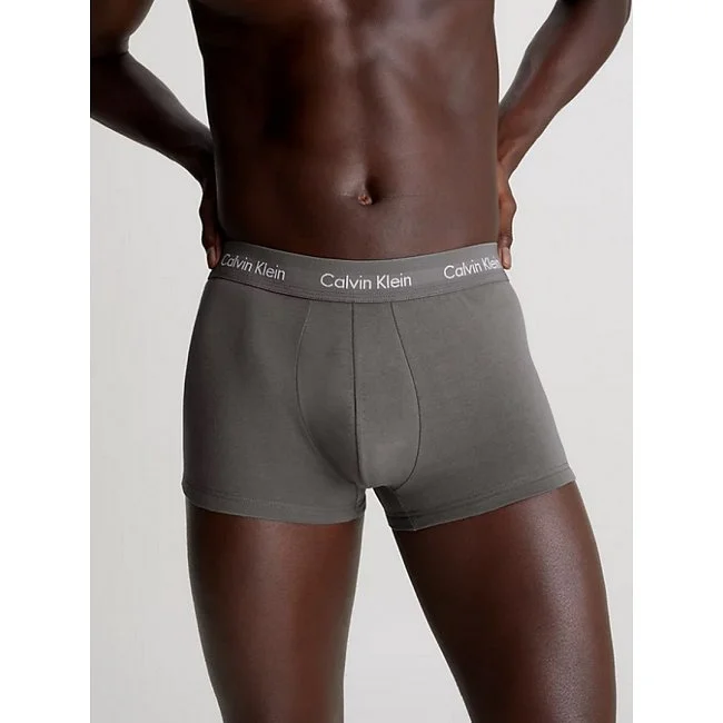Pack de 3 Calzoncillos Calvin Klein... Pack de 3 Calzoncillos Calvin Klein...