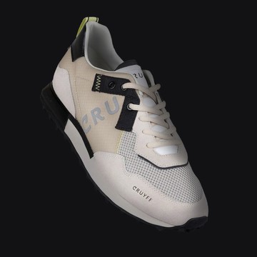 Estas zapas Cruyff Superbia son más que elegantes, son tope de gama para tus pies🔥. 
Con un diseño exclusivo y llena de detalles con el logo de la marca en reflectante, le darán a tus looks todo ese toque que necesita✌.
 
Next Step: toca encima y accede a nuestra #shoponline 🛍
 
#ecooles #sneakeraddicts #sneaker #sneakeraholic #cruyff #cruyffsuperbia